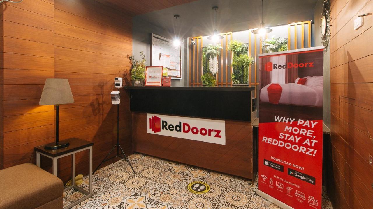 Reddoorz @ Gardenview Hotel Gtower آنغلوس المظهر الخارجي الصورة