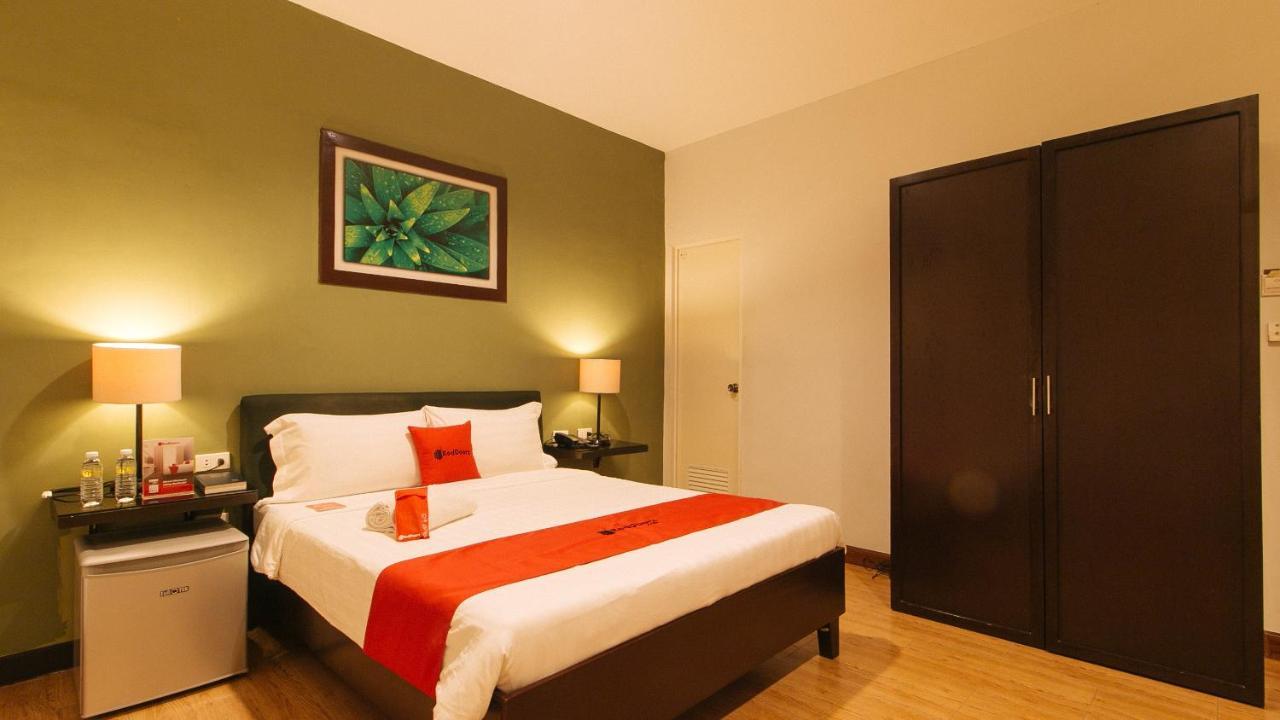 Reddoorz @ Gardenview Hotel Gtower آنغلوس المظهر الخارجي الصورة