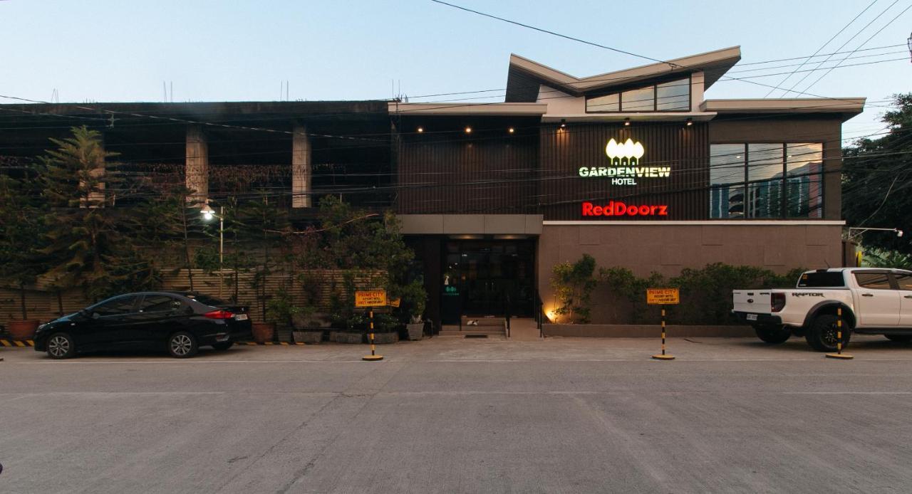 Reddoorz @ Gardenview Hotel Gtower آنغلوس المظهر الخارجي الصورة