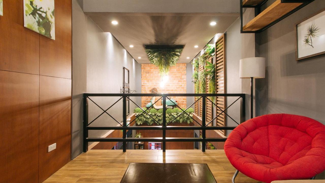 Reddoorz @ Gardenview Hotel Gtower آنغلوس المظهر الخارجي الصورة
