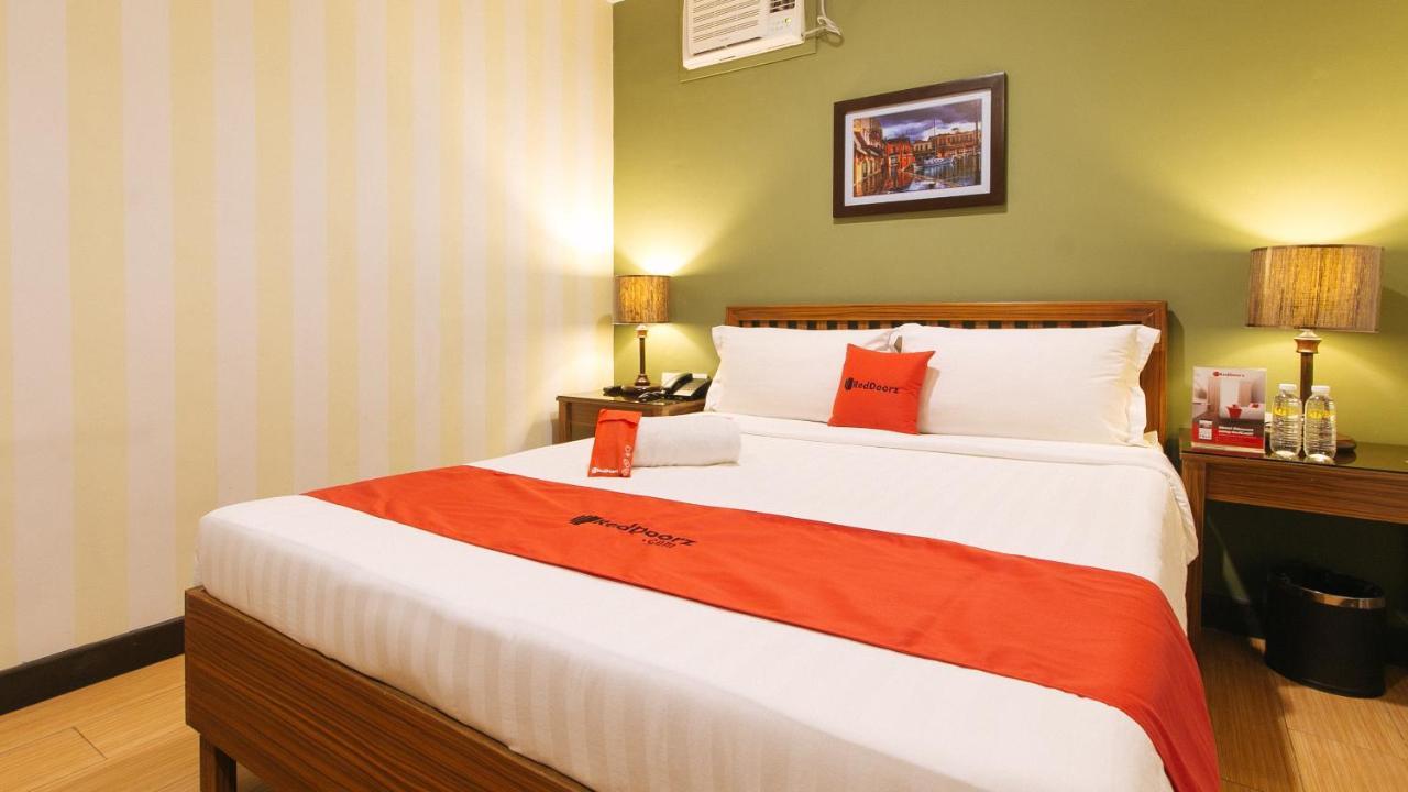 Reddoorz @ Gardenview Hotel Gtower آنغلوس المظهر الخارجي الصورة